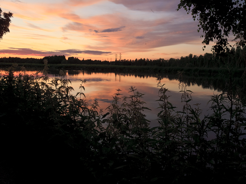 Auringonlasku juhannuksena 2011 - Kuva: Jukka Ranta